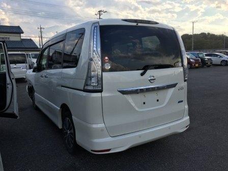 事故車セレナ買取実績